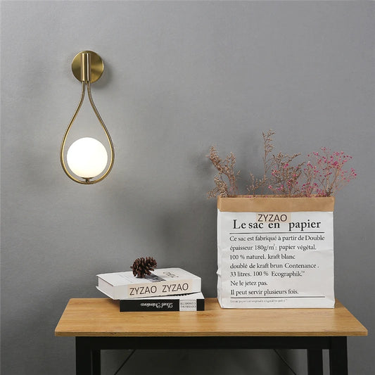 Lira Teardrop Wall Sconce – Nordic Gold Accent Light